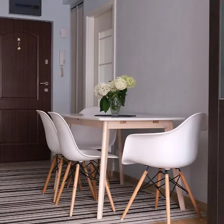 Mieszkanie Z Ogrodkiem